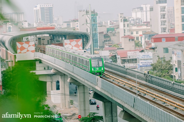 Tuyến đường sắt Cát Linh - Hà Đông hoàn thành, lộ ra một khung cảnh thành phố Hà Nội từ trên cao đẹp đến kinh ngạc và phải nói còn đầy hãnh diện!  - Ảnh 8.