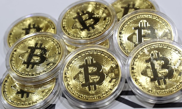 Tỷ phú hụt từng ném qua cửa sổ 55.000 Bitcoin: Một trong những người đầu tiên đào Bitcoin, đem cho tặng miễn phí, giờ thậm chí còn chẳng phải là triệu phú - Ảnh 2.