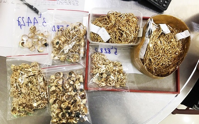  Quảng Nam: Nhân viên trộm 455 lượng vàng của chủ khai nhặt được đống vàng bên đường khi bị bắt - Ảnh 2.