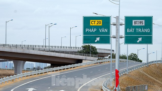 Nút giao Vành đai 3 với cao tốc Hà Nội - Hải Phòng trước ngày thông xe - Ảnh 3.