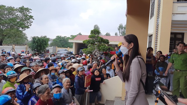 Thuỷ Tiên bị ‘tố’ giải ngân thiếu gần 70 tỷ đồng: Sự thật là gì? - Ảnh 3. Thuỷ Tiên bị ‘tố’ giải ngân thiếu gần 70 tỷ đồng: Sự thật là gì? - Ảnh 3.