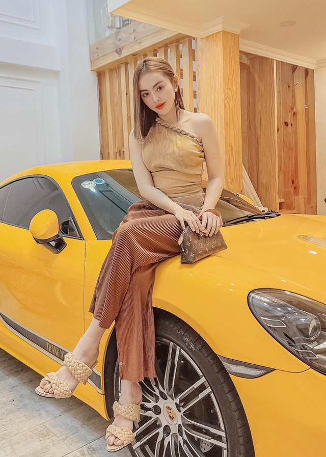  Hot girl 9X bán quần áo tại TP. HCM chốt McLaren 720S Spider triệu đô chỉ sau 30 phút, ghép cặp với Mercedes-AMG G 63 độ Hermes  - Ảnh 2.