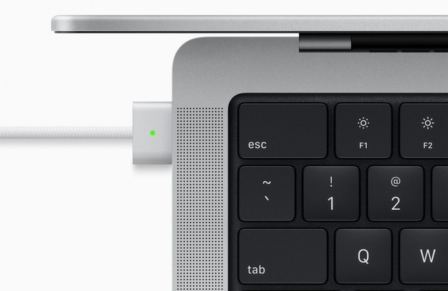 Apple trình làng MacBook Pro 2021: thiết kế mới, tai thỏ, chip siêu mạnh - Ảnh 3.