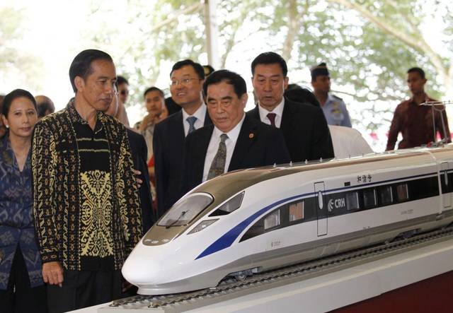  Indonesia ngập trong khoản nợ “ẩn” từ các dự án với Trung Quốc: Của thiên trả thiên” - Ảnh 1.