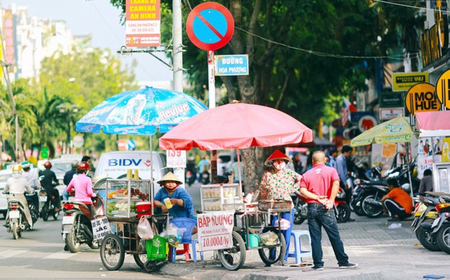 Số phận khu Phan Xích Long - tụ điểm ăn chơi khét tiếng bậc nhất Sài Gòn: Thiên đường ẩm thực năm nào nay đìu hiu đến lạ! - Ảnh 4.