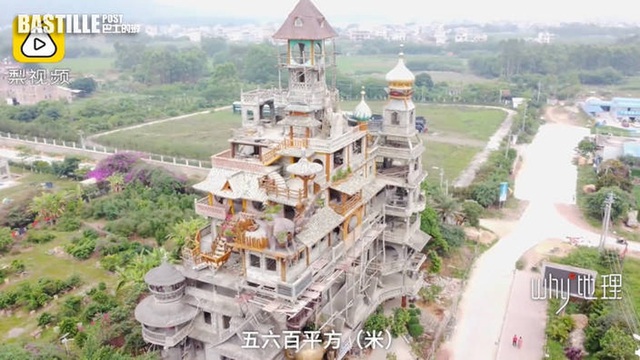  Người nông dân chi 52 tỉ đồng để xây tòa nhà kỳ lạ nhất Trung Quốc - Ảnh 2.