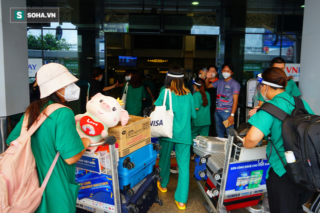  Đoàn 300 sinh viên Y hỗ trợ chống dịch lên đường về Hà Nội: Tạm biệt nhé, chúng tớ sẽ rất nhớ Sài Gòn - Ảnh 11.