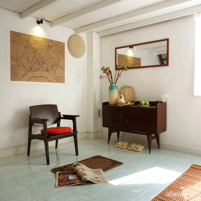 Cải tạo nhà tập thể đẹp hoài cổ lấy cảm hứng từ phong cách Đông Dương có chi phí 120 triệu đồng ở Sài Gòn - Ảnh 3.