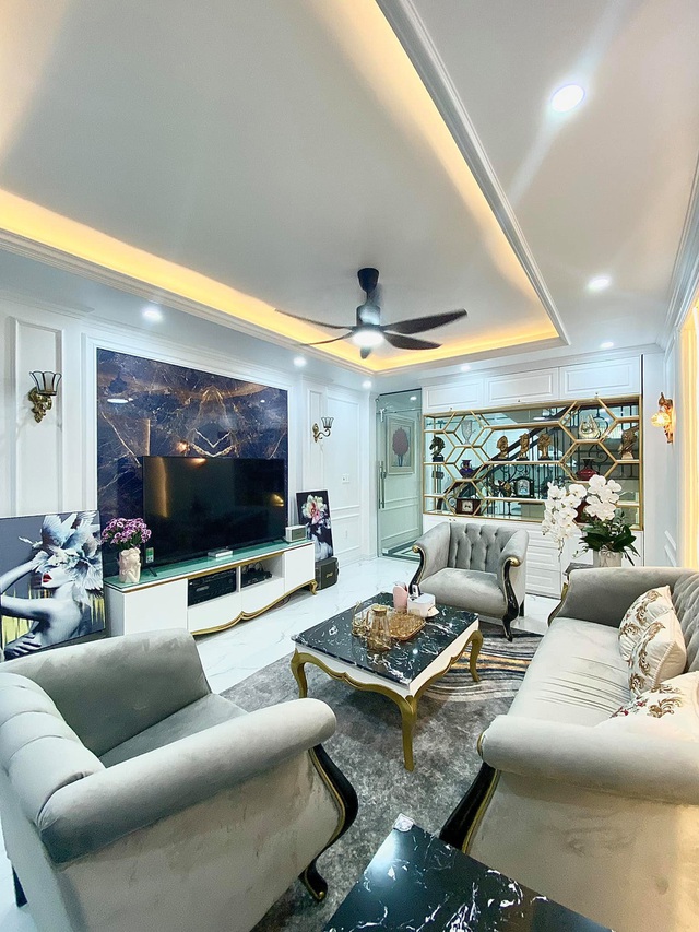  Khoe ngôi nhà tân cổ điển nhưng đây mới là điểm thể hiện sự giàu sang của gia chủ - Ảnh 3.