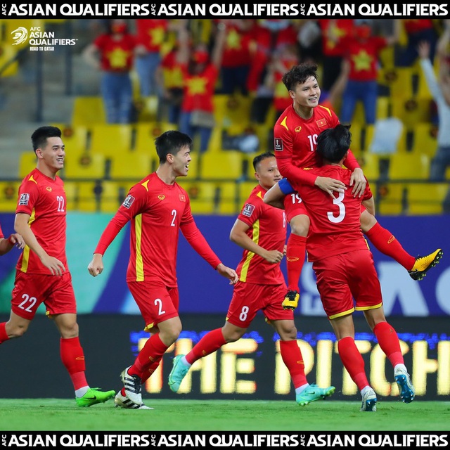  Lối mòn của thầy Park và nỗi lo đằng sau lời chuyên gia châu Âu chê đội tuyển Việt Nam - Ảnh 1.