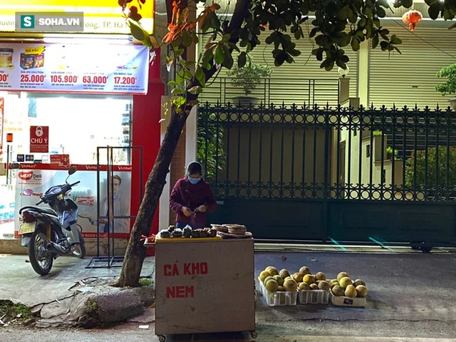  Nữ điều dưỡng bị nợ lương, bán rau mưu sinh: Chúng tôi lâm vào bần cùng, khốn đốn lắm! - Ảnh 3.