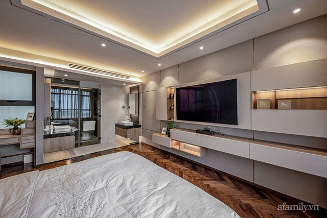 “Đột nhập” bên trong căn penthouse 5 tỷ rộng 260m² xịn sò của gia đình Sài Gòn, thiết kế hiện đại xa hoa ai nhìn cũng xuýt xoa ghen tị - Ảnh 16.