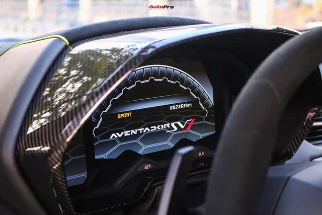 Lamborghini Aventador SVJ của CEO Pharmacity được độ thêm chi tiết nhận diện đặc trưng, chi phí chỉ bằng 1/10 so với option chính hãng - Ảnh 8.