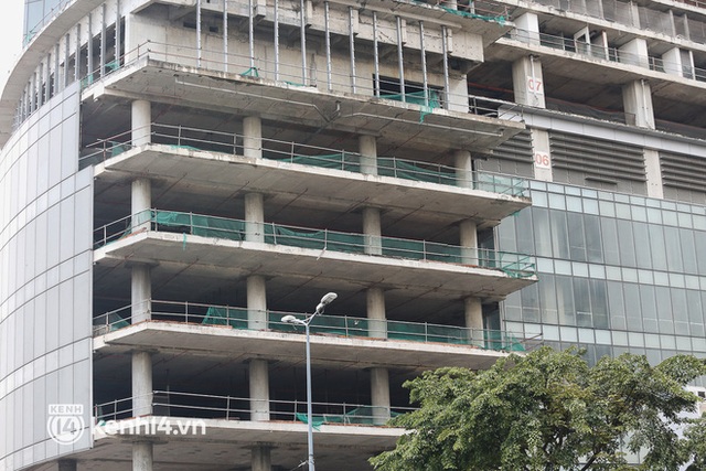 Tòa cao ốc bị bỏ hoang gần một thập kỷ ở Sài Gòn đang được thi công trở lại, liệu có hồi sinh? - Ảnh 14.