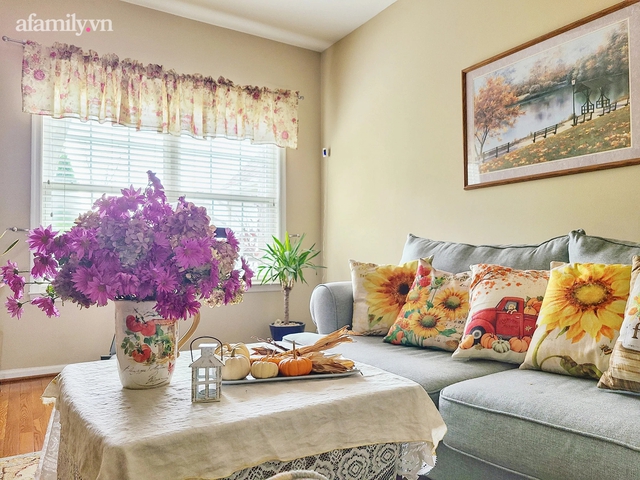 Ngắm ngôi nhà theo phong cách vintage, sân vườn bát ngát hoa đẹp như tranh vẽ của mẹ Việt ở Mỹ  - Ảnh 1.