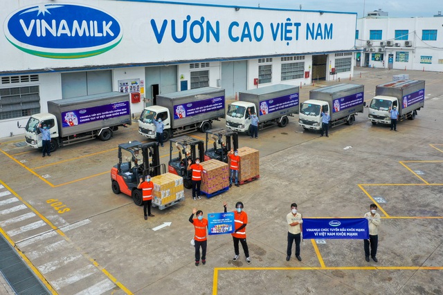 Vinamilk tiếp tục được vinh danh trong Top 10 Doanh nghiệp Phát triển bền vững nhất Việt Nam 2021 - Ảnh 5.