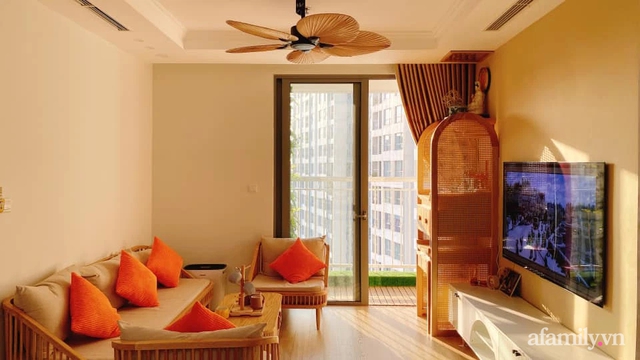 Không gian sống ấm cúng của căn hộ gần 100m² ở Hà Nội, có tổng chi phí nội thất 300 triệu đồng - Ảnh 1.