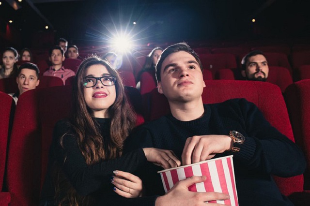 Nếu còn giữ 9 thói quen chi tiêu này, sang năm mới bạn vẫn đừng mong tiết kiệm được đồng nào - Ảnh 2.