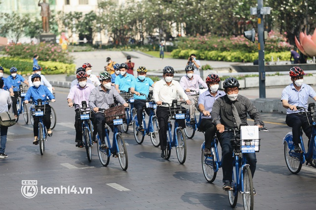  Xe đạp công cộng có tính phí ở TP.HCM chính thức hoạt động: Bạn trẻ hào hứng bỏ tiền thuê đi dạo ngắm cảnh - Ảnh 8.