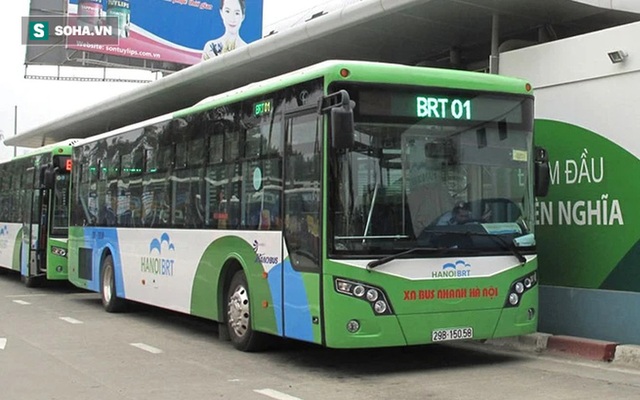 Cận cảnh một chiếc xe buýt nhanh BRT.
