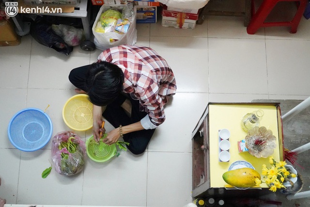  Chuyện của Thuận: Từ chàng sinh viên miền Tây đến người phác họa chân dung lửa độc đáo, gồng gánh nuôi cả gia đình - Ảnh 3.