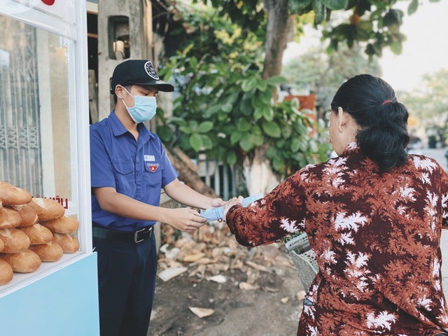 Bí thư Thành uỷ Huế lên tiếng trước phát ngôn ngây ngô của chàng trai Huế 30 tuổi trong show hẹn hò - Ảnh 2.