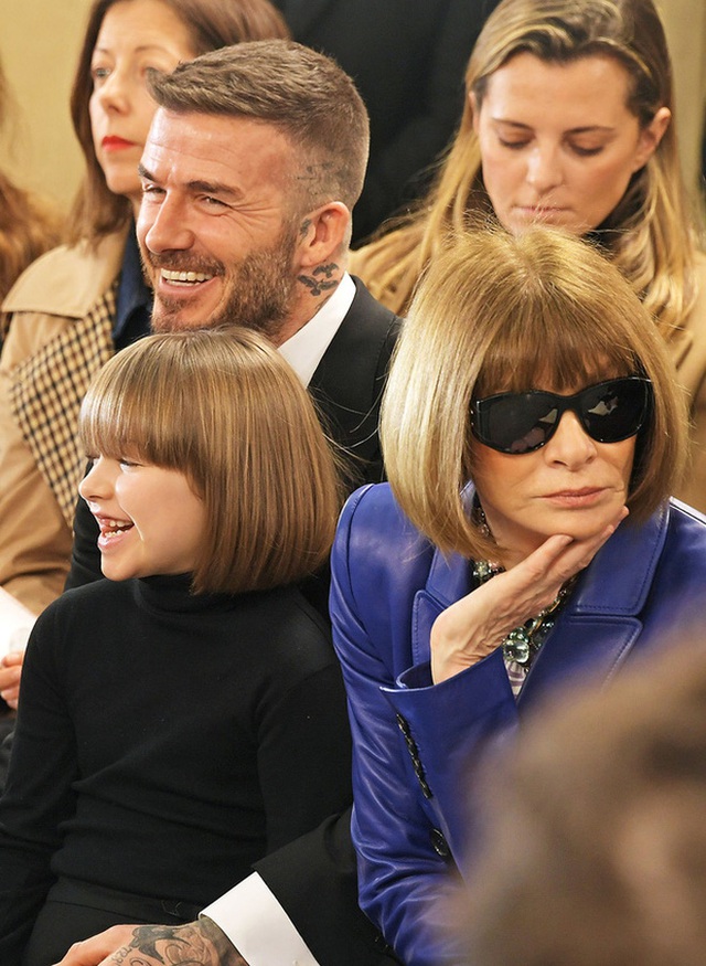 Thế nào là ngậm thìa vàng, hãy nhìn Harper Beckham: Sinh nhật có quà 3 tỷ, dự sự kiện, học như quý tộc, chơi với cả công chúa - Ảnh 52.