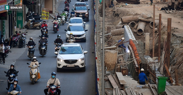  Soi tiến độ 5 dự án giao thông gần 2 tỷ đô ở Hà Nội - năm 2022 sẽ thoát cảnh đau khổ? - Ảnh 12.