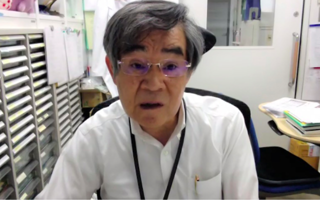 Nhà nghiên cứu Michinori Kohara là người điều chế công thức vắc xin COVID-19 dựa trên vắc xin đậu mùa. (Ảnh: Japan Times)
