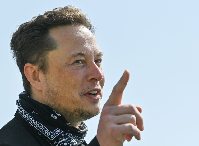 Elon Musk bán gần 11 tỷ USD cổ phiếu Tesla nhưng số cổ phần lại tăng lên, phải chăng đây là cú lừa? - Ảnh 1.