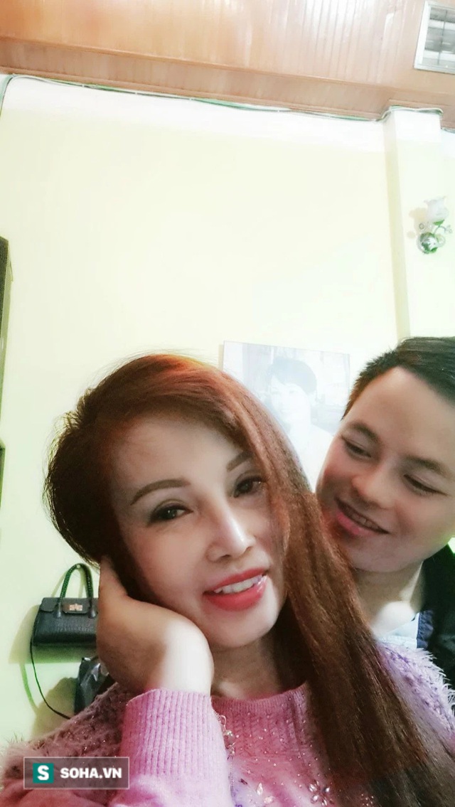  Cuộc sống viên mãn của cặp đôi vợ 62 - chồng 26 tuổi sau 3 năm kết hôn - Ảnh 1.