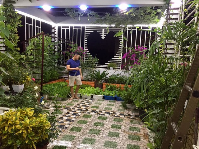 Anh nông dân sân thượng Hà Nội tạo dựng khu vườn tuyệt vời truyền tình yêu thiên nhiên cho con trẻ - Ảnh 12.