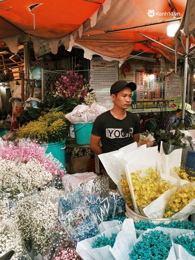 Sài Gòn 30 Tết mua sắm gì chỉ cần đi vội 2 ngôi chợ lâu đời này là đủ: Độc lạ nhất là bánh lựu cầu duyên, mua về hết ế luôn và ngay! - Ảnh 17.