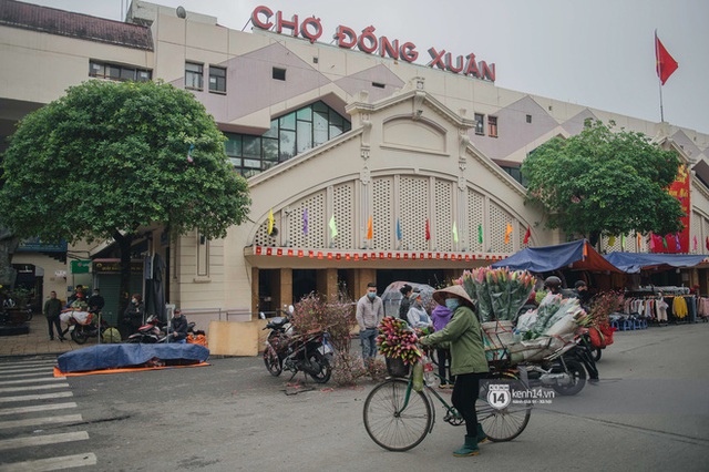 Bỗng dưng chậm lại trước vẻ đẹp dịu dàng của Hà Nội những ngày cuối năm: Nắng lên chiếu rọi từng góc rất “tình” - Ảnh 10.