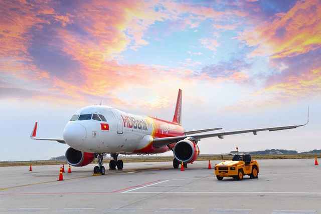  Nỗi buồn của “anh cả”: Vietnam Airlines lỗ hơn 11.000 tỷ, Vietjet và Bamboo Airways khoe lãi - Ảnh 1.