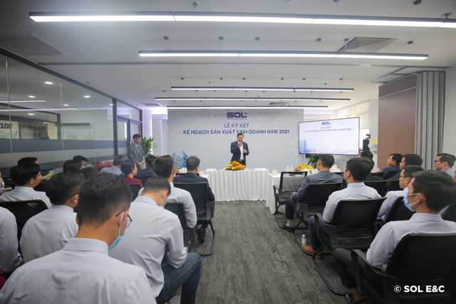 Hé lộ công ty khởi nghiệp mới của ông Nguyễn Bá Dương: Kế hoạch doanh thu 2.000 tỷ năm 2021, tham vọng trở thành tổng thầu hàng đầu Việt Nam - Ảnh 1.
