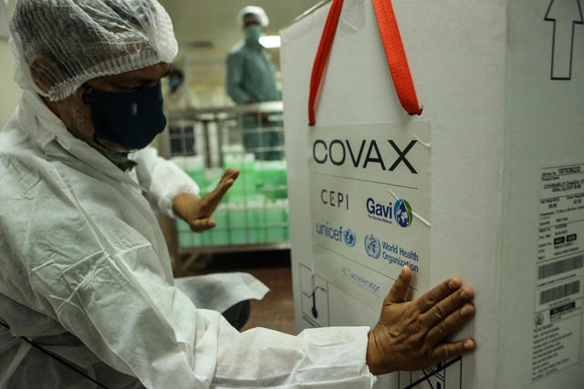  COVAX: Nước giàu, nước nghèo và chuyện tích trữ vaccine Covid-19 cùng lời khẩn nài của WHO - Ảnh 1.