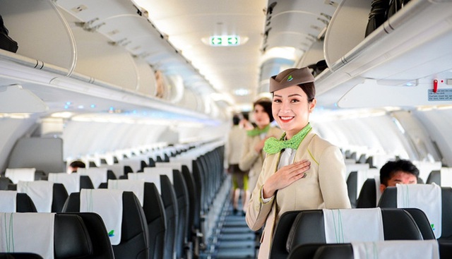 Vietnam Airlines liên tiếp bị đàn em vượt mặt - Ảnh 1. Vietnam Airlines liên tiếp bị đàn em vượt mặt - Ảnh 1.