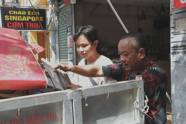 Chuyện ấm lòng trước Tết: Chú Đức ba gác chở đồ nhất quyết không chịu lấy tiền của sinh viên vì sợ tụi nó hết tiền - Ảnh 6.