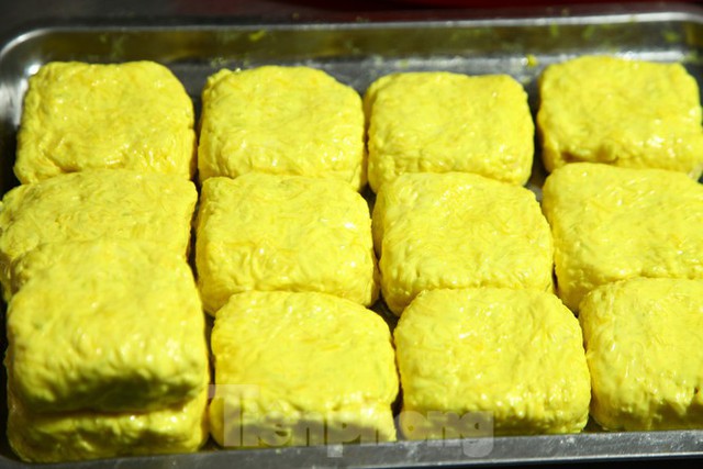 Làng nghề bánh phu thê ngon nức tiếng Bắc Ninh hối hả vào vụ Tết - Ảnh 13.