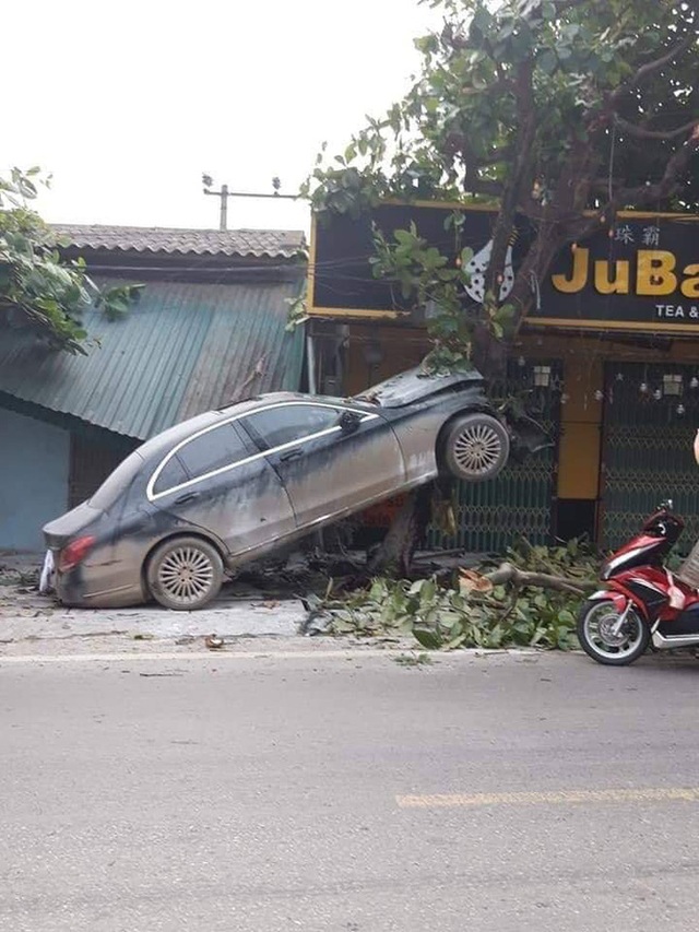 Tổng hợp cam kết đi vào ‘lòng đất’ của dân bán xe: Tai nạn biến dạng vẫn khoe không đâm đụng, bao check hãng - Ảnh 3.