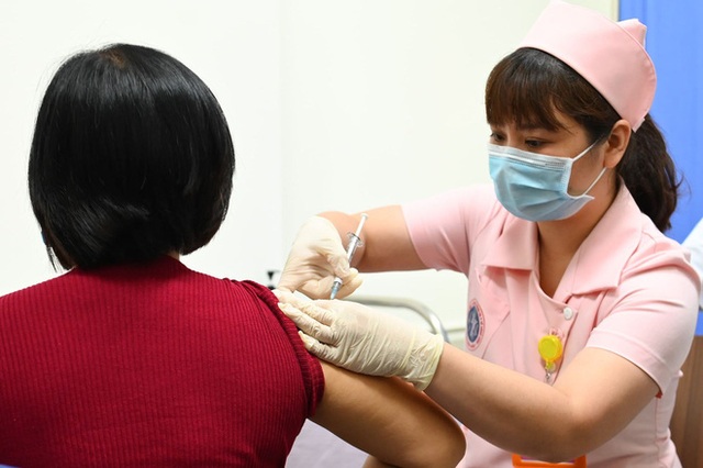  Mũi thử nghiệm đầu tiên của vắc xin Covivac Việt Nam: Mỹ đánh giá cao khả năng ngăn ngừa biến chủng Anh, Nam Phi - Ảnh 2.