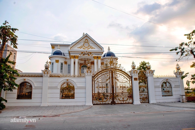 LÀNG ĐẠI GIA được bảo vệ chặt nhất Cần Thơ, toàn biệt phủ phong cách không có gì ngoài đất, cổng trước đậu ô tô, cổng sau đậu vài du thuyền vẫn còn rộng - Ảnh 4.