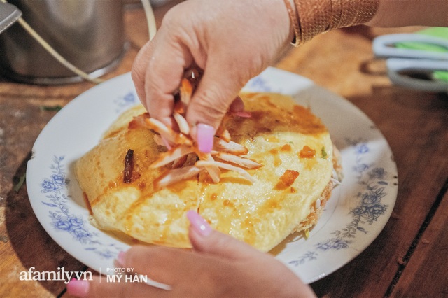 Pizza noodles - the unique patented dish of a family of 3 generations making noodles in the West, earning tens of millions per day, helping to raise children to study in the US - Photo 7.