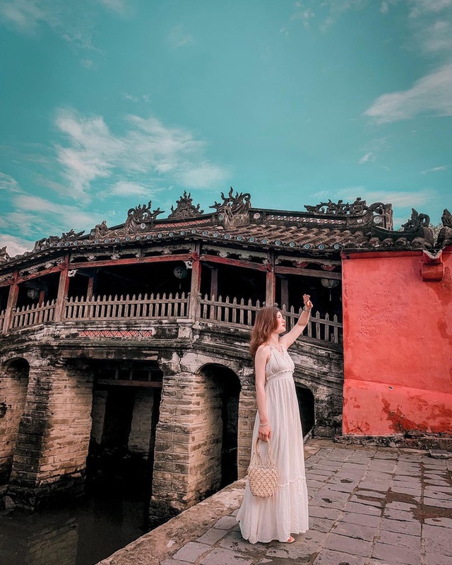 Hội An đang vào mùa đẹp nhất trong năm: Lưu ngay 11 địa điểm sống ảo lung linh rồi book vé tới chụp liền thôi - Ảnh 4.
