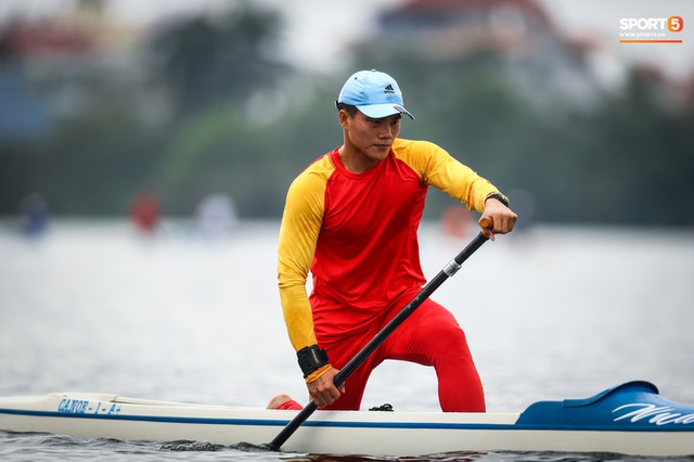  Dự án trăm tỷ khu đua thuyền SEA Games 31 chờ sửa chữa, khán đài nứt toác - Ảnh 12.