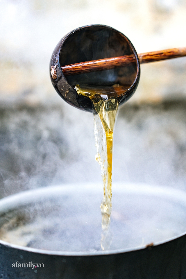 MÓT - Món nước TỰ DƯNG Ở ĐÂU thành đặc sản Hội An, lần đầu tiết lộ quy trình nấu nên thứ nước mát, ngọt cả lũ ong cũng phải bay đến vì NGỬI NHẦM LÀ MẬT! - Ảnh 22.