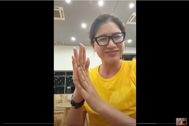 Trang Khàn đã nói về bà Phương Hằng - vợ ông Dũng “lò vôi” như thế nào mà bà livestream đối lại vẫn là con bán đồ online? - Ảnh 3.