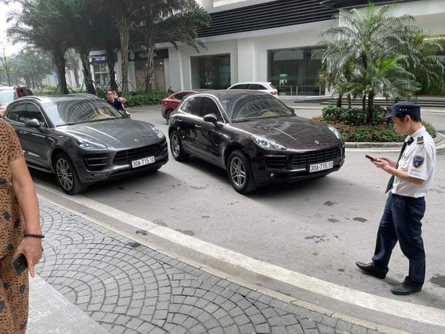 Hà Nội: Hy hữu 2 xe sang Porsche Macan cùng biển số gặp nhau tại chung cư cao cấp - Ảnh 1.