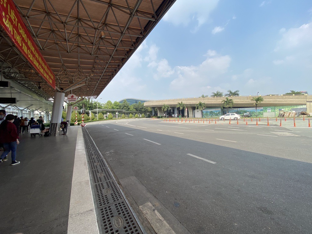Bất ngờ: Vượt qua Grab, BE là hãng xe công nghệ đầu tiên có khu vực đón khách riêng tại sân bay Tân Sơn Nhất - Ảnh 1.